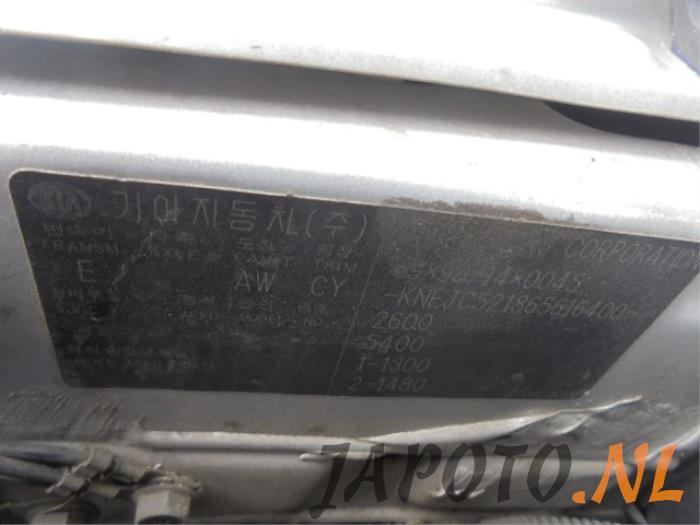 Kia Sorento I 2.5 CRDi 16V Sloopvoertuig (2007, Grijs)