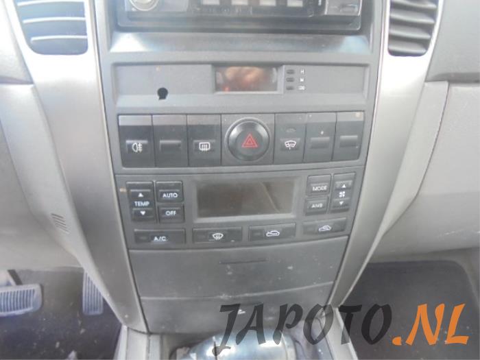 Kia Sorento I 2.5 CRDi 16V Sloopvoertuig (2007, Grijs)