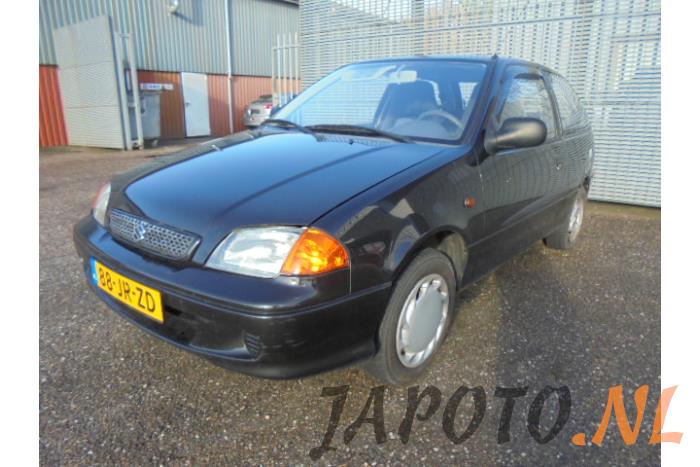 Suzuki swift 2 2002