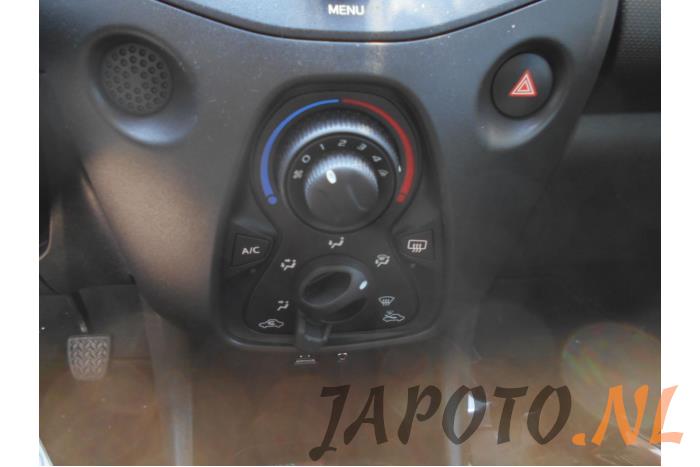 Toyota Aygo 1.0 12V VVT-i Sloopvoertuig (2018, Wit)