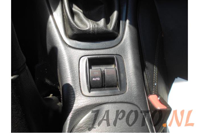 Mazda MX-5 1.6i 16V Sloopvoertuig (2001, Groen)