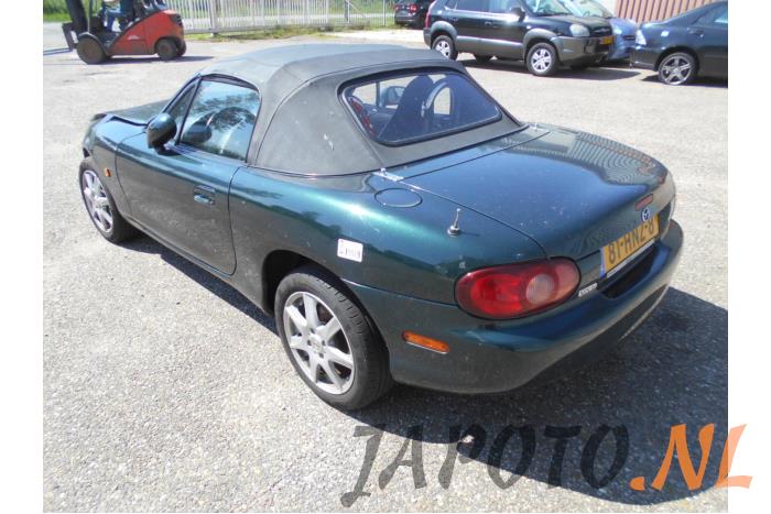 Mazda MX-5 1.6i 16V Sloopvoertuig (2001, Groen)