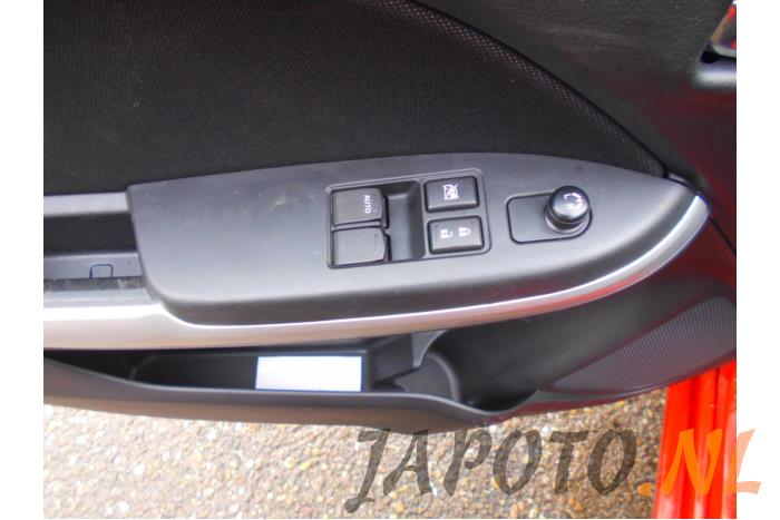 Suzuki Baleno 1.2 Dual Jet 16V Sloopvoertuig (2017, Rood)