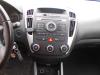 Kia Cee'd Sporty Wagon 1.4 CVVT 16V Sloopvoertuig (2011, Grijs)