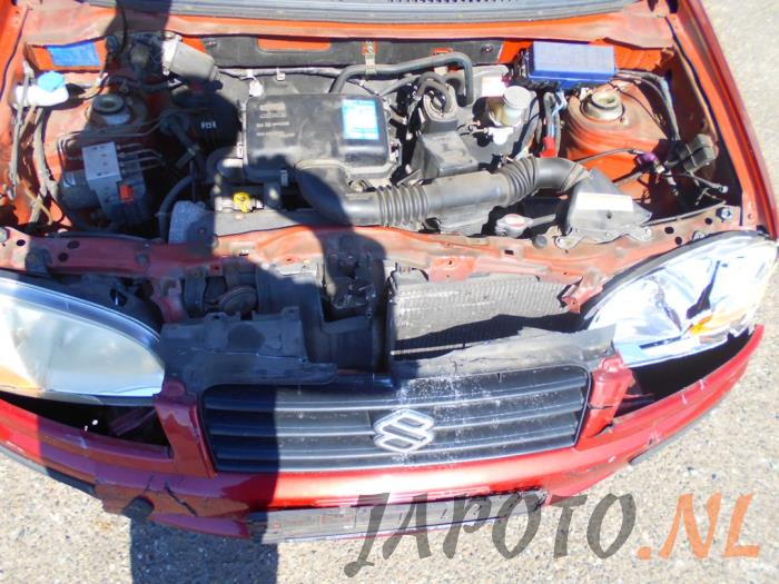 Suzuki Ignis 1.3 16V Sloopvoertuig (2002, Rood)
