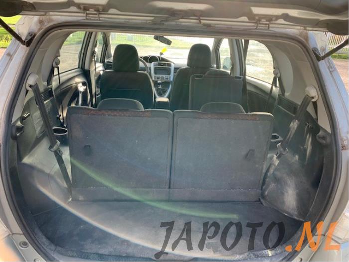 Toyota Verso 2.0 16V D-4D-F Sloopvoertuig (2011, Metallic, Grijs)