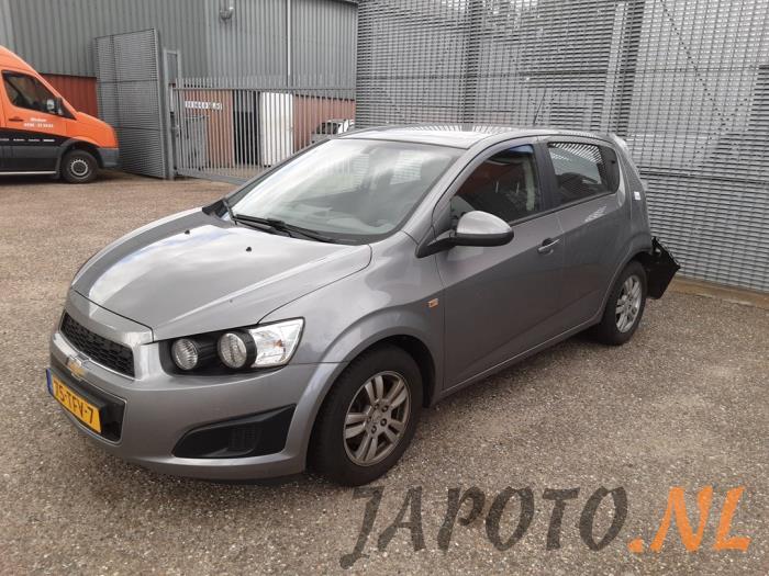 Chevrolet Aveo 1.3 D 16V Sloopvoertuig (2012, Grijs)