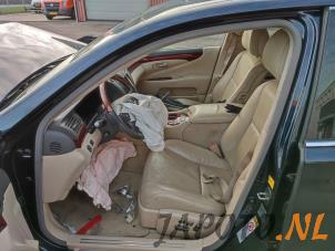 Lexus LS 460 4.6 32V VVT-i Sloopvoertuig (2007, Blauw)