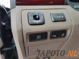 Lexus LS 460 4.6 32V VVT-i Sloopvoertuig (2007, Blauw)