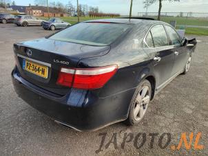 Lexus LS 460 4.6 32V VVT-i Sloopvoertuig (2007, Blauw)
