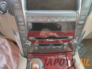 Lexus LS 460 4.6 32V VVT-i Sloopvoertuig (2007, Blauw)