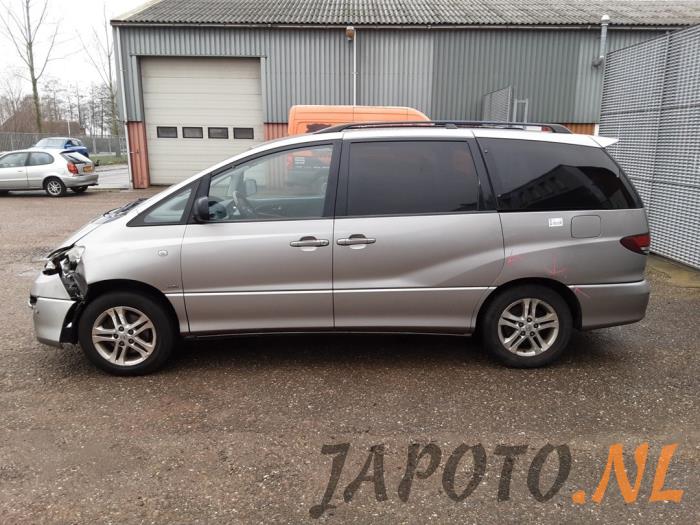 Toyota Previa 2.4i 16V VVT-i Sloopvoertuig (2004, Grijs)