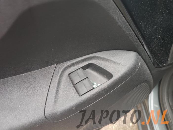 Toyota Aygo 1.0 12V VVT-i Sloopvoertuig (2018, Zwart)
