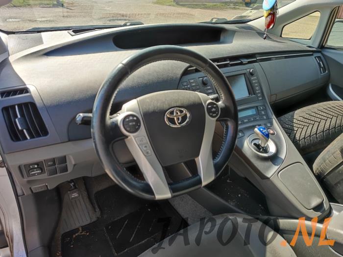 Toyota Prius 1.8 16V Sloopvoertuig (2009, Grijs)