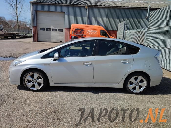 Toyota Prius 1.8 16V Sloopvoertuig (2009, Grijs)