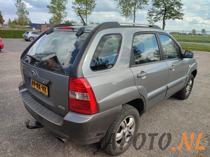 Kia Sportage 2.7 V6 24V 4x4 Sloopvoertuig (2005, Grijs)