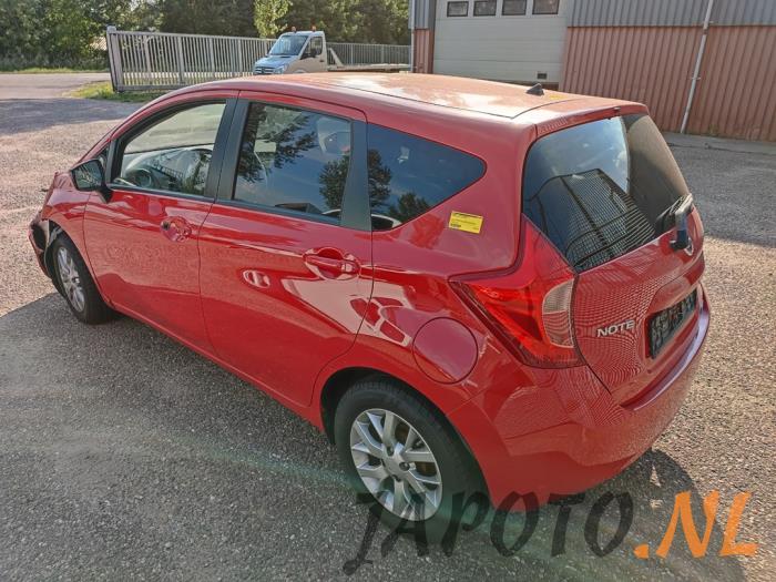 Nissan Note 1.5 dCi 90 Sloopvoertuig (2015, Rood)