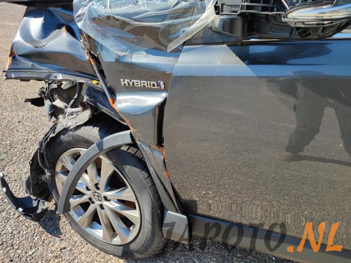 Toyota RAV4 2.5 Hybrid 16V VVT-i 4x4 Sloopvoertuig (2019, Grijs)