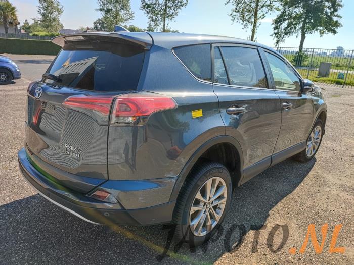Toyota RAV4 2.5 Hybrid 16V VVT-i 4x4 Sloopvoertuig (2019, Grijs)