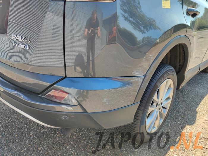 Toyota RAV4 2.5 Hybrid 16V VVT-i 4x4 Sloopvoertuig (2019, Grijs)