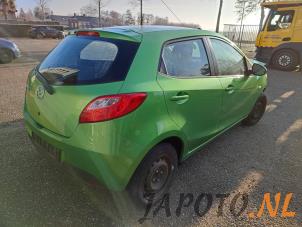 Mazda 2 1.3 16V S-VT Sloopvoertuig (2010, Groen)