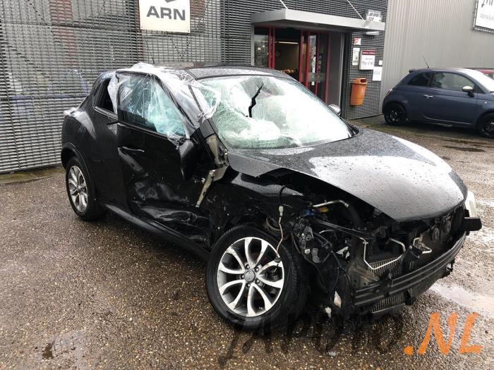 Nissan Juke 1.2 DIG-T 16V Sloopvoertuig (2014, Zwart)