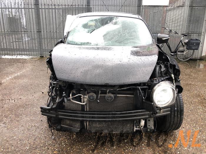 Nissan Juke 1.2 DIG-T 16V Sloopvoertuig (2014, Zwart)