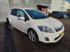 Toyota Auris 1.8 16V HSD Full Hybrid Sloopvoertuig (2011, Wit)