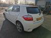 Toyota Auris 1.8 16V HSD Full Hybrid Sloopvoertuig (2011, Wit)
