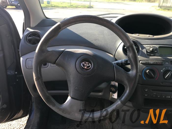 Toyota Yaris 1.3 16V VVT-i Sloopvoertuig (2002, Blauw)