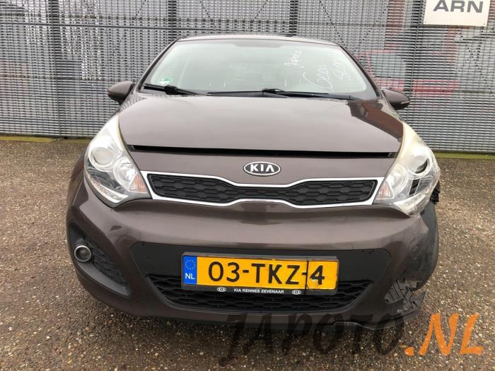 Kia Rio III 1.1 CRDi VGT 12V Sloopvoertuig (2012, Bruin)
