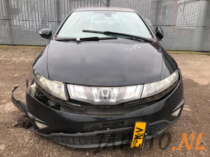 Honda Civic 1.4 i-Dsi Sloopvoertuig (2008, Zwart)