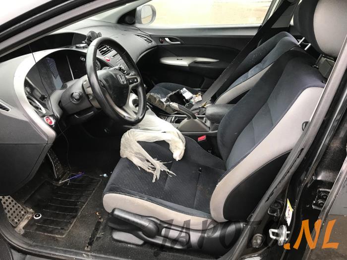 Honda Civic 1.4 i-Dsi Sloopvoertuig (2008, Zwart)