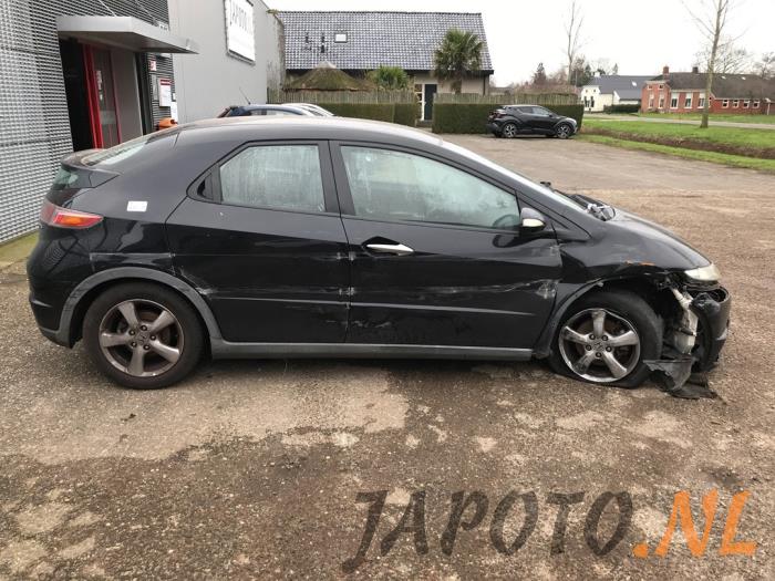 Honda Civic 1.4 i-Dsi Sloopvoertuig (2008, Zwart)