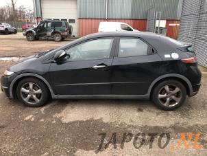 Honda Civic 1.4 i-Dsi Sloopvoertuig (2008, Zwart)