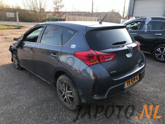 Toyota Auris 1.8 16V Hybrid Sloopvoertuig (2015, Blauw)