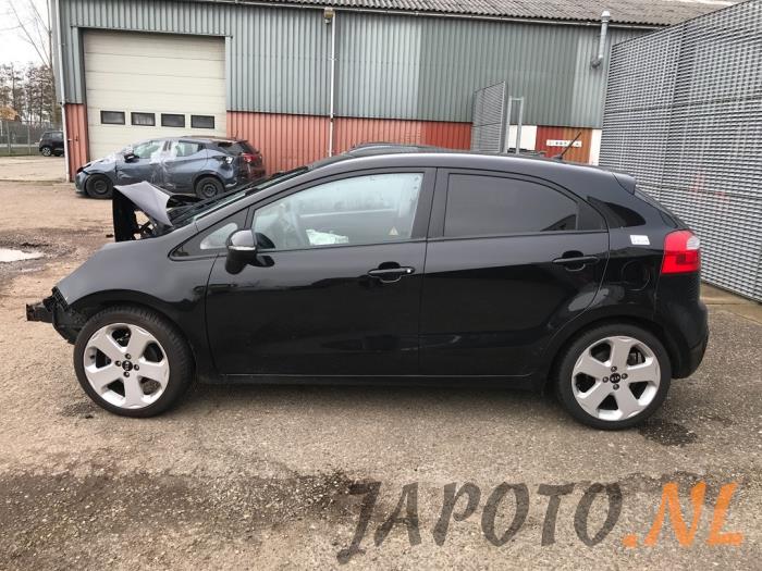 Kia Rio III 1.2 CVVT 16V Sloopvoertuig (2012, Zwart)