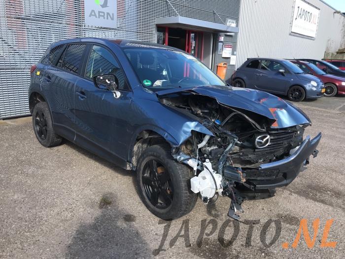 Mazda CX-5 I 2.2 SkyActiv-D 150 16V 2WD Sloopvoertuig (2016, Licht, Blauw)
