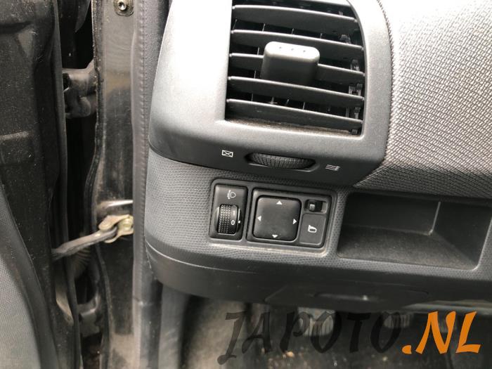 Nissan Micra 1.2 16V Sloopvoertuig (2006, Zwart)