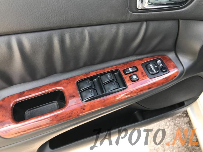 Toyota Camry 2.4i 16V VVT-i Sloopvoertuig (2003, Grijs)