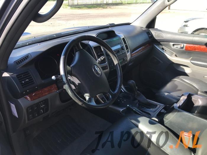 Toyota Land Cruiser 3.0 D-4D 16V Sloopvoertuig (2003, Grijs)