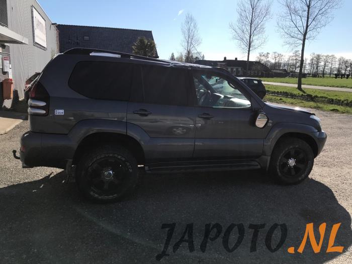 Toyota Land Cruiser 3.0 D-4D 16V Sloopvoertuig (2003, Grijs)
