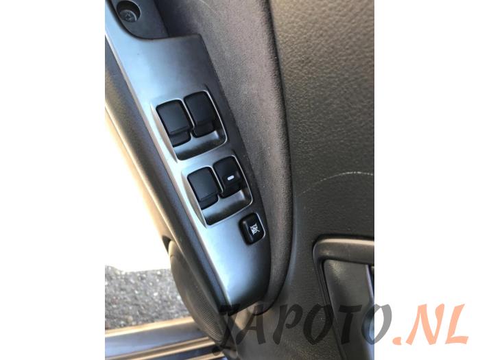 Mitsubishi Outlander 2.0 16V 4x2 Sloopvoertuig (2007, Grijs)