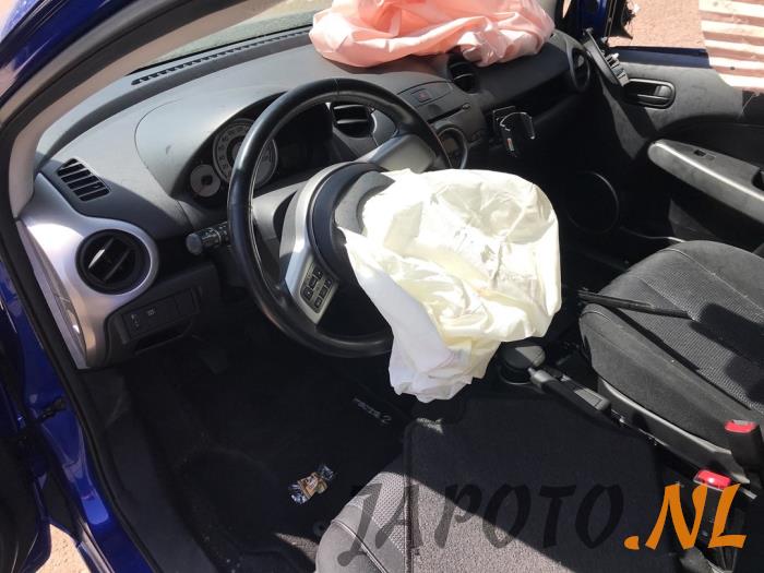 Mazda 2 1.3 16V S-VT High Power Sloopvoertuig (2008, Blauw)