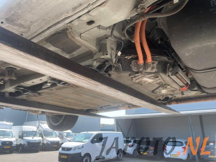 Mitsubishi Outlander 2.4 16V PHEV 4x4 Sloopvoertuig (2020, Wit)