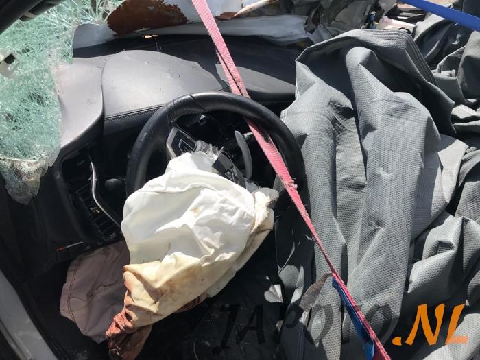 Mitsubishi Outlander 2.4 16V PHEV 4x4 Sloopvoertuig (2020, Wit)