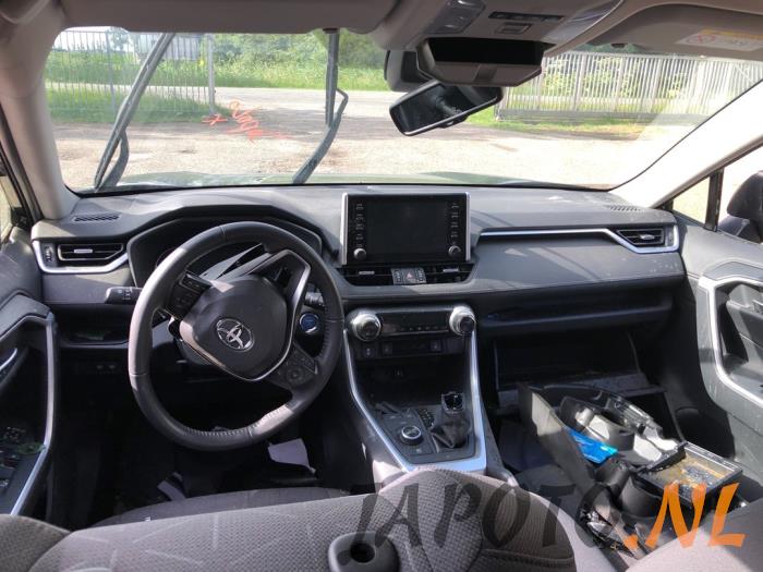 Toyota RAV4 2.5 Hybrid 16V AWD Sloopvoertuig (2019, Zwart)