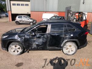Toyota RAV4 2.5 Hybrid 16V AWD Sloopvoertuig (2019, Zwart)