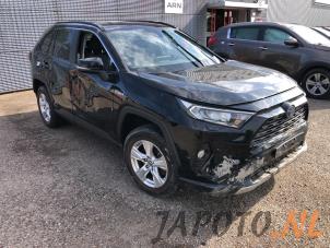Toyota RAV4 2.5 Hybrid 16V AWD Sloopvoertuig (2019, Zwart)