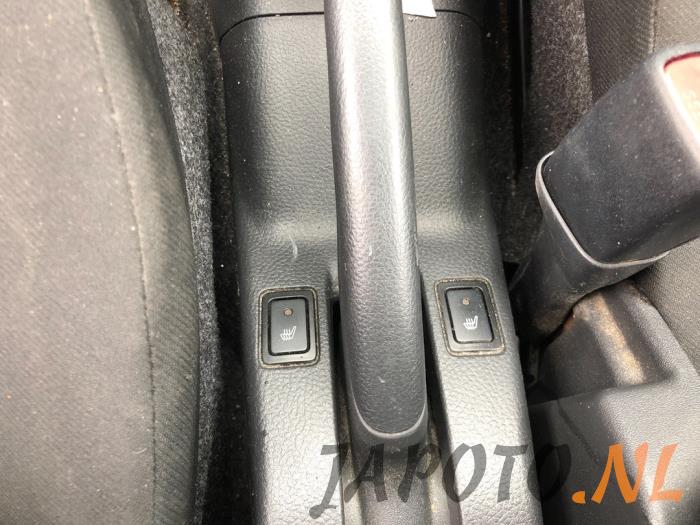 Suzuki Swift 1.2 16V Sloopvoertuig (2011, Grijs)